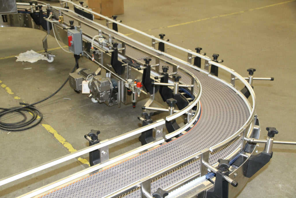 Modular Conveyors Provide Adapabilty in the Bottling Line