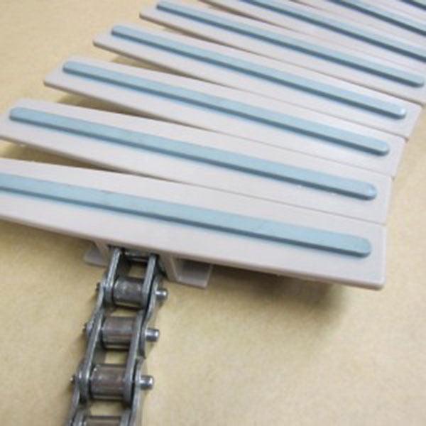 TTC18175 ZPPI 7-1/2″ Chain with Strip Flights